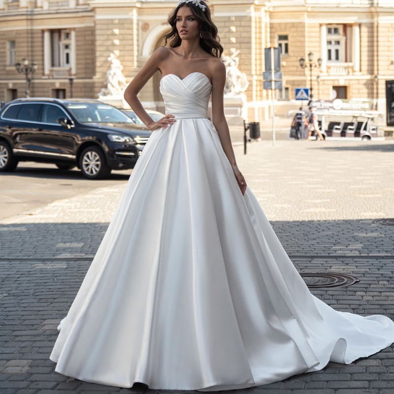 Satin Light Wedding Dress 2026 - Photography Natural Lighting Basics 리뷰 및 가격